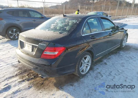 2012 Mercedes-Benz C 300 Sport 4Matic from USA, damaged, VIN WDDGF8BBXCA601978